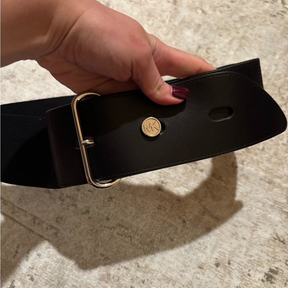 Michael Kors wide leather belt with elastic band
